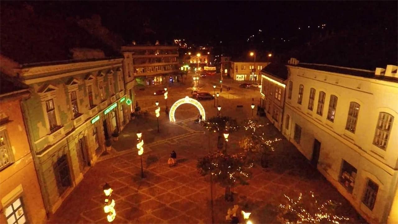 Esztergom Central Екстериор снимка